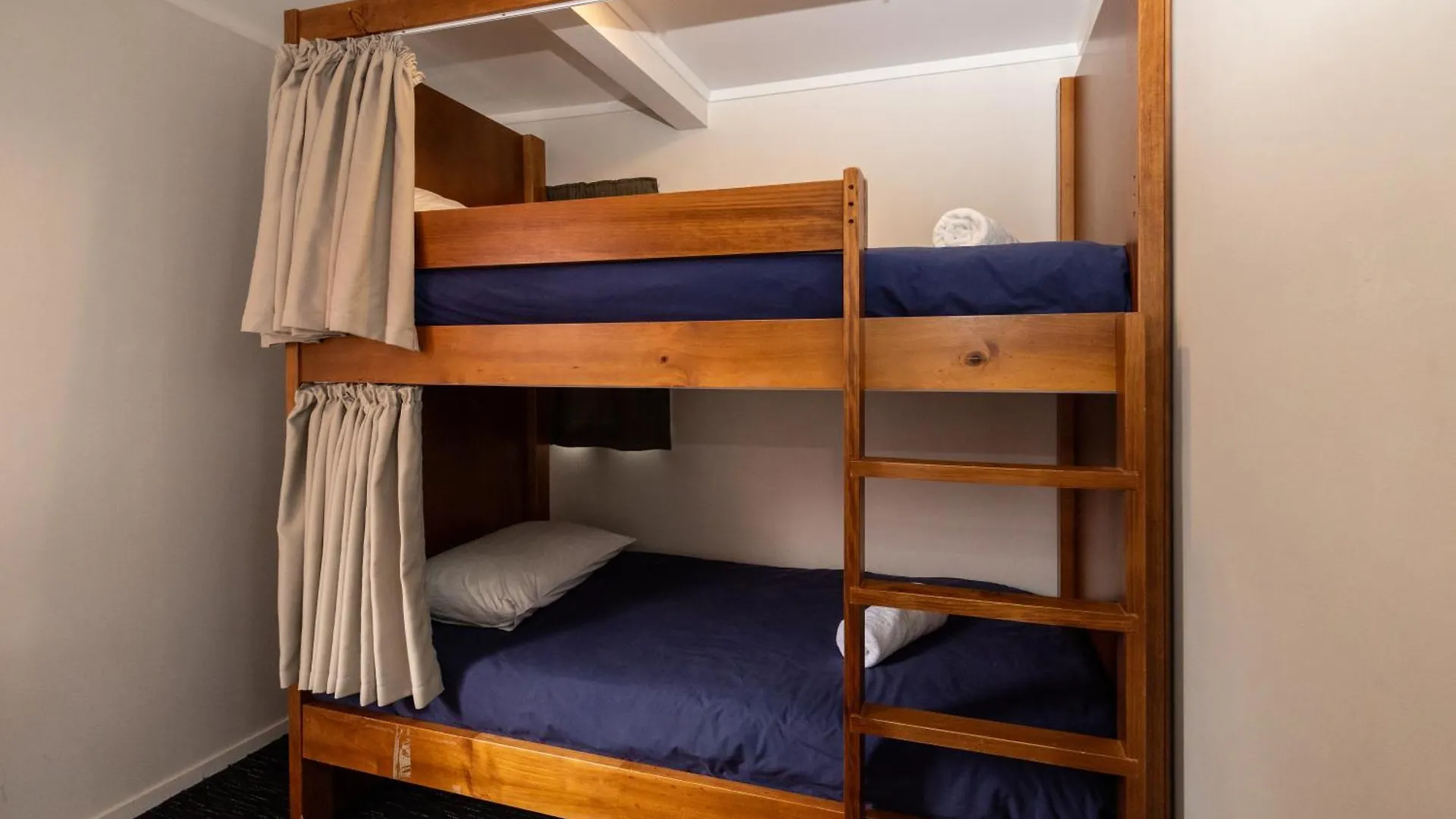 Haka House Taupo Hostel 0*,  New Zealand